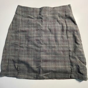 brandy melville cara skirt